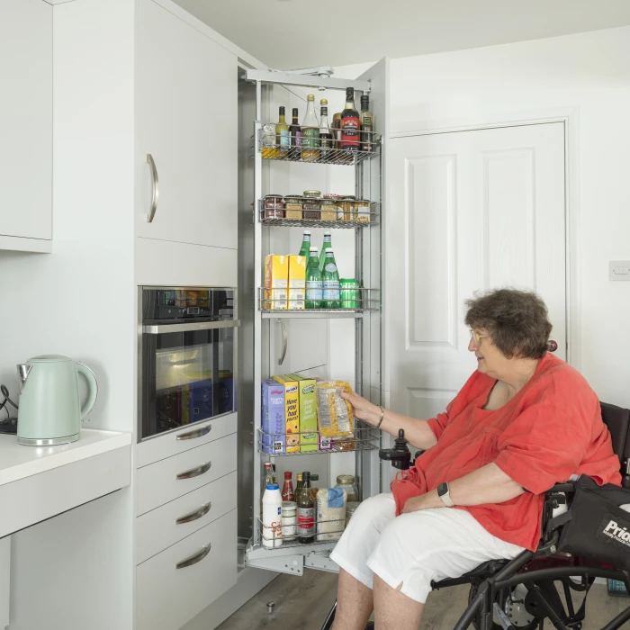the pull and twist larder allows easy access to dr