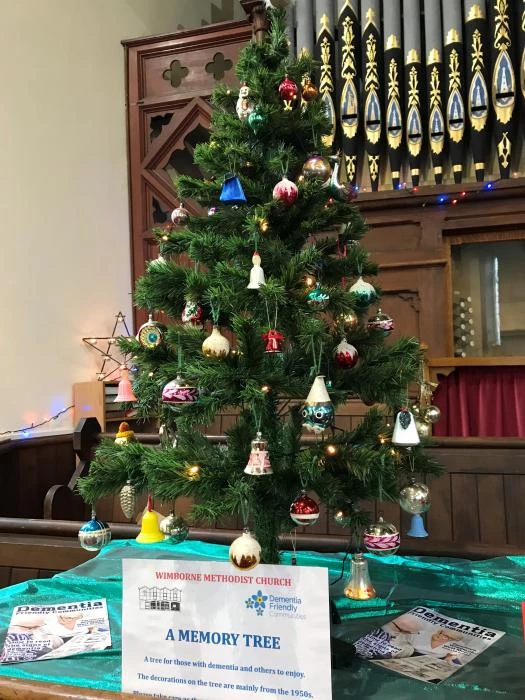urc xmas tree 2