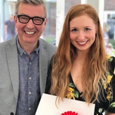 winner chelsie spencer with gbbo contestant howard middleton