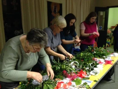 wreath making 2