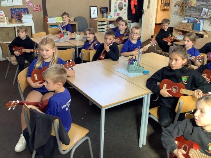 y3 music